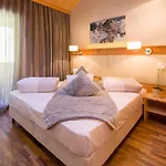 Gipfelherz Hotel 4*