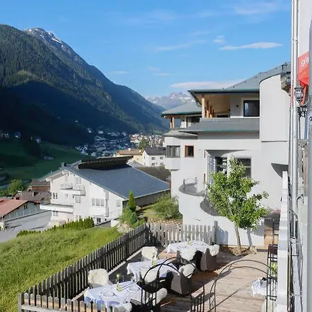 Gipfelherz Hotel